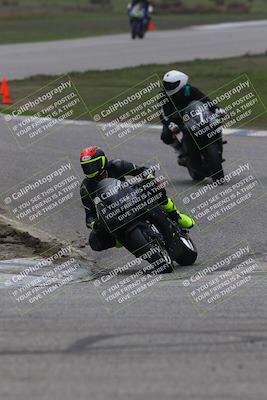 media/Nov-30-2025-TrackDaz (Sun) [[d8b22663df]]/A Group/Session 3 (Off Ramp)/